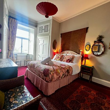 Central Apartment With Parking, Original Art And Antiques 爱丁堡 外观 照片